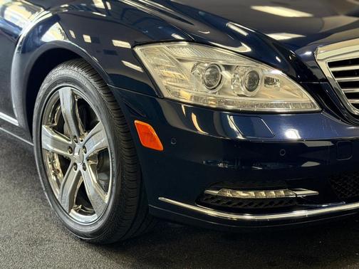 2013 Mercedes-Benz S-Class S 550