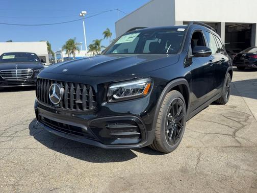 2025 Mercedes-Benz AMG GLB 35 Base