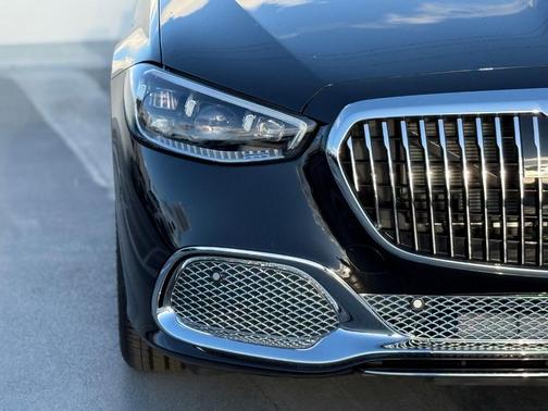 Obsidian Black 2026 Mercedes-Benz Maybach S 680 Base 4MATIC