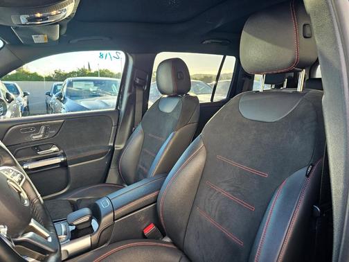 2023 Mercedes-Benz GLB 250 Base 4MATIC