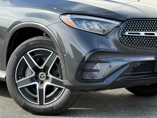 2025 Mercedes-Benz GLC 300 4MATIC Coupe