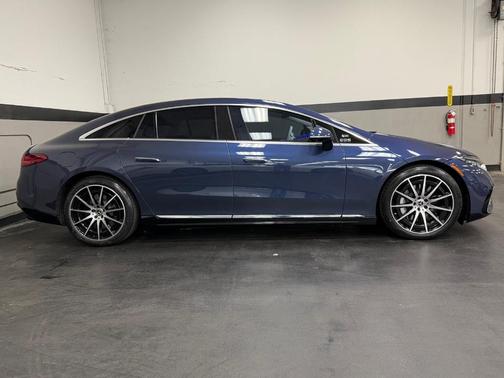 2023 Mercedes-Benz EQS 580 Base 4MATIC