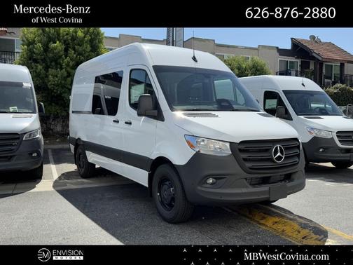 2025 Mercedes-Benz Sprinter 2500 144 WB Standard Roof Crew