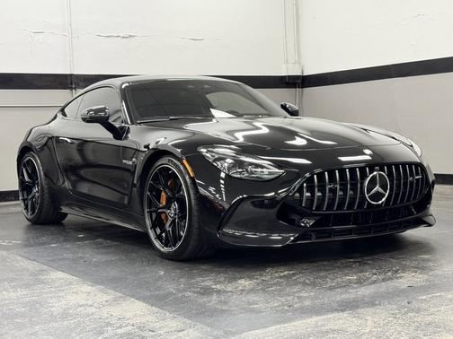 2024 Mercedes-Benz AMG GT 63