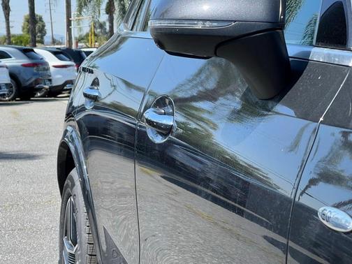 2025 Mercedes-Benz GLC 350e Base 4MATIC
