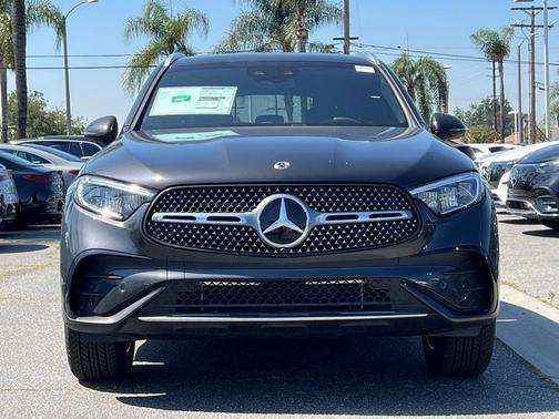2025 Mercedes-Benz GLC 350e Base 4MATIC