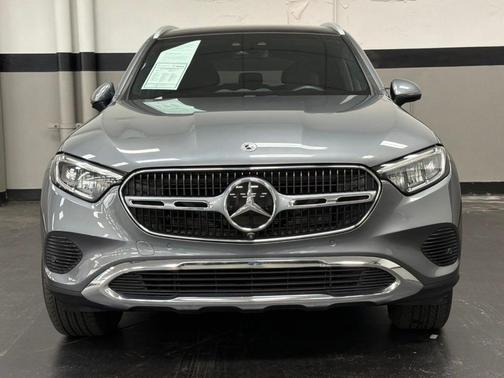 Selenite Gray Metallic 2023 Mercedes-Benz GLC 300 Base