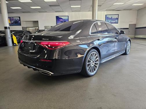 2023 Mercedes-Benz S-Class Base