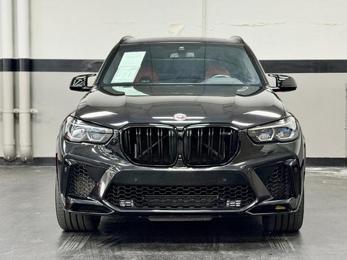 Black Sapphire Metallic 2023 BMW X5 M Base