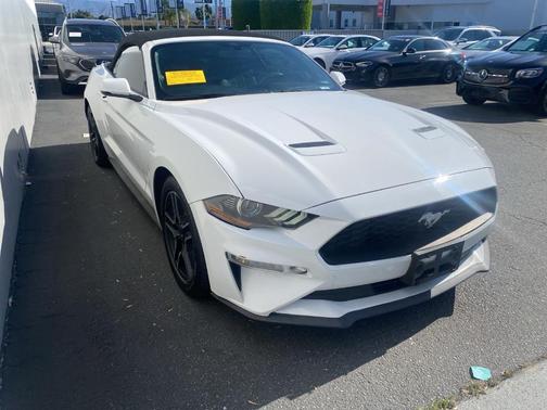Oxford White 2020 Ford Mustang EcoBoost Premium