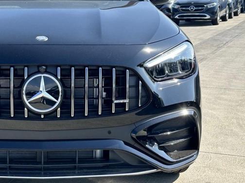 2025 Mercedes-Benz AMG GLA 35 Base