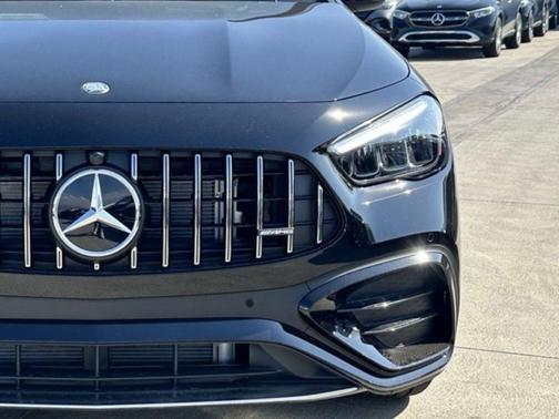 2025 Mercedes-Benz AMG GLA 35 Base