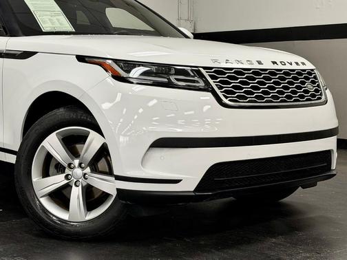 Fuji White 2019 Land Rover Range Rover Velar P250 S