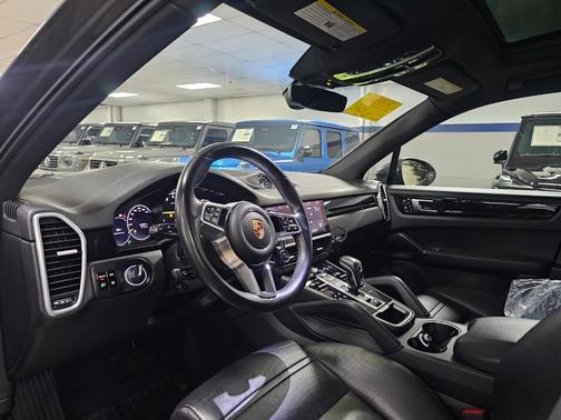 2019 Porsche Cayenne Base