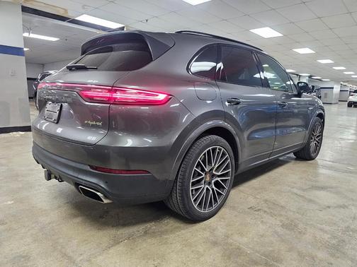 2019 Porsche Cayenne Base
