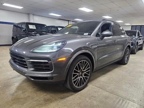 2019 Porsche Cayenne Base