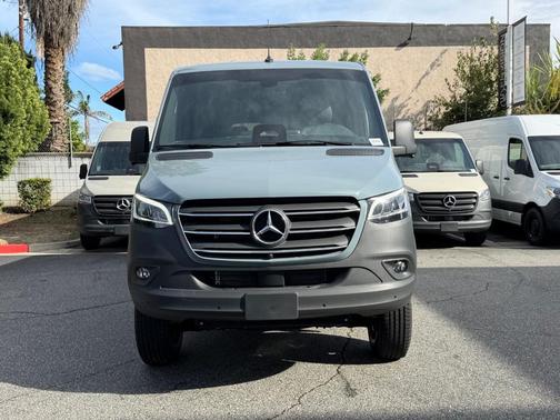 2026 Mercedes-Benz Sprinter 2500 Standard Roof