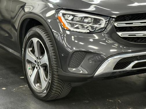 2022 Mercedes-Benz GLC 300 Base