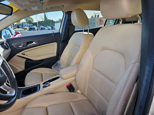 2018 Mercedes-Benz GLA 250 Base 4MATIC