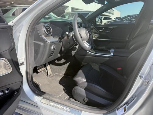 2024 Mercedes-Benz AMG C 63 S E Performance