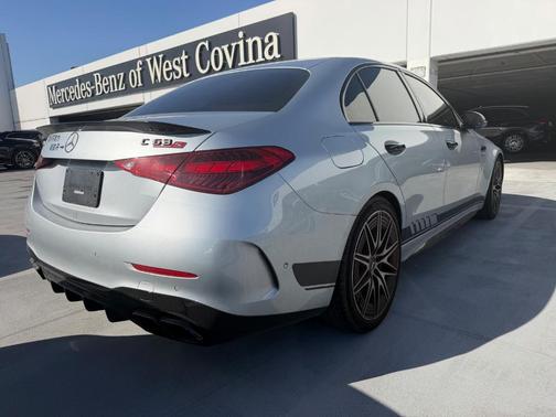 2024 Mercedes-Benz AMG C 63 S E Performance
