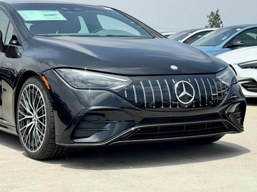 2025 Mercedes-Benz AMG EQE Base