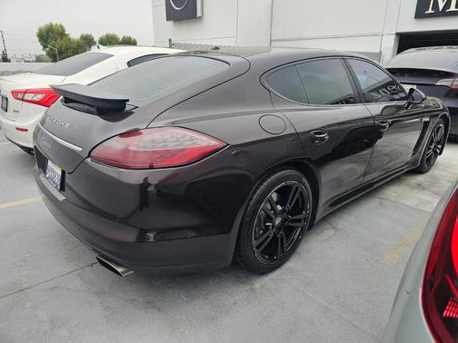 2011 Porsche Panamera