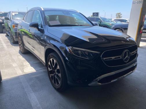 Black 2025 Mercedes-Benz GLC 350e Base 4MATIC