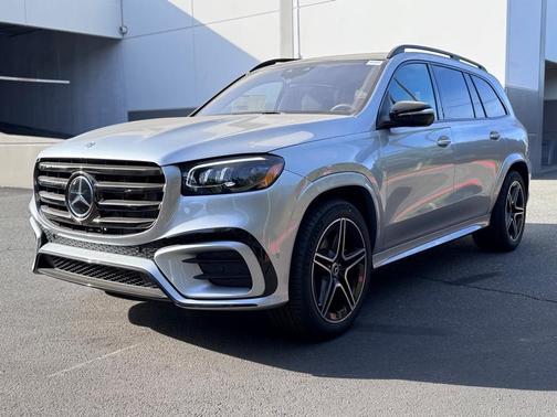 2025 Mercedes-Benz GLS 450 4MATIC