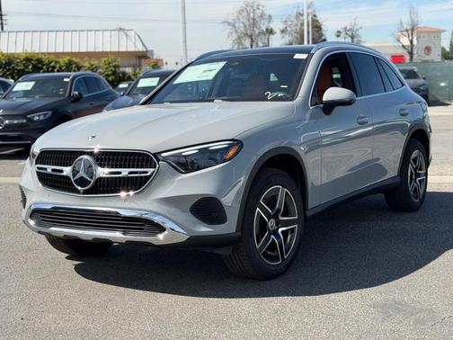 2026 Mercedes-Benz GLC 300 Base
