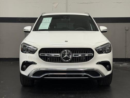 Polar White 2026 Mercedes-Benz GLA 250 Base