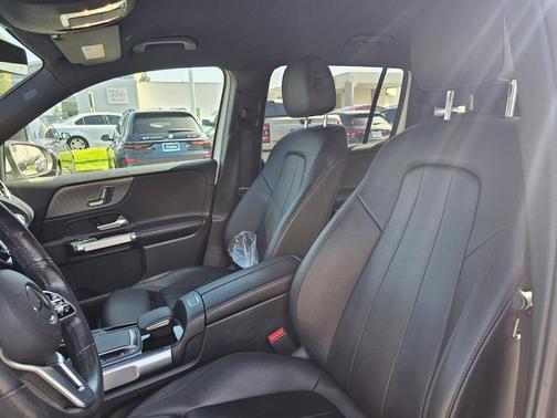 2022 Mercedes-Benz GLB 250 Base