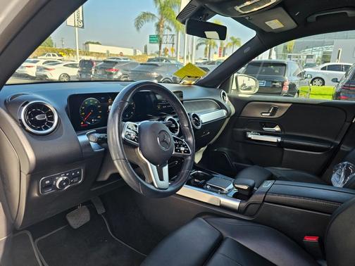 2022 Mercedes-Benz GLB 250 Base