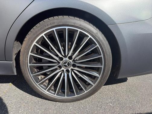 2023 Mercedes-Benz C-Class C 300