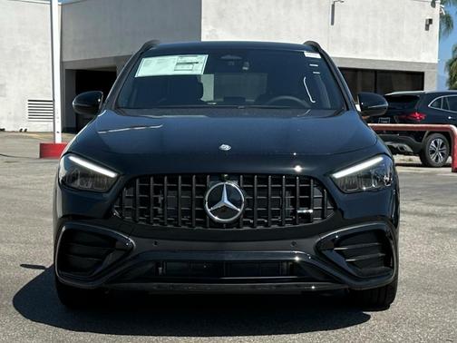 2026 Mercedes-Benz AMG GLA 35 Base