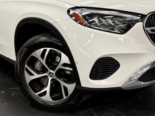Polar White 2026 Mercedes-Benz GLC 350e Base 4MATIC