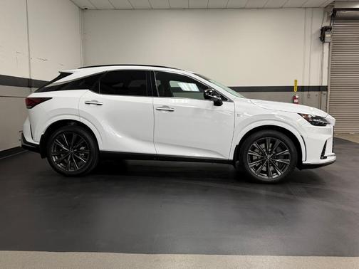 2024 Lexus RX 350 F SPORT Handling