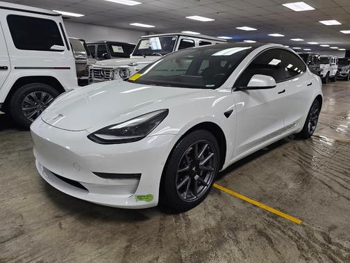 2022 Tesla Model 3 Long Range