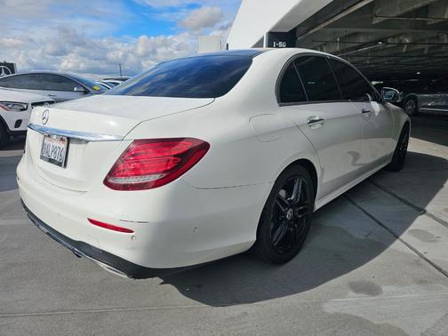 2018 Mercedes-Benz E-Class E 300