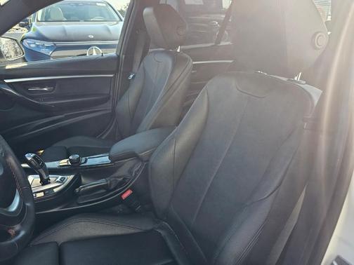 2018 BMW 330e iPerformance