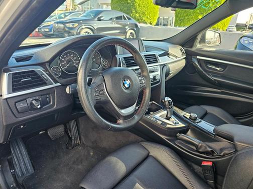 2018 BMW 330e iPerformance
