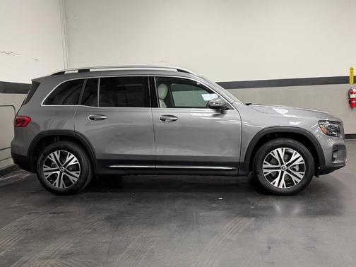 2026 Mercedes-Benz GLB 250 Base