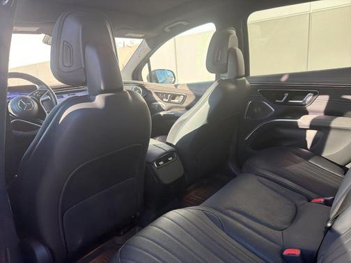 2023 Mercedes-Benz EQS 450 Base 4MATIC