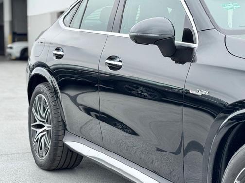 2025 Mercedes-Benz AMG GLC 63 S E Performance