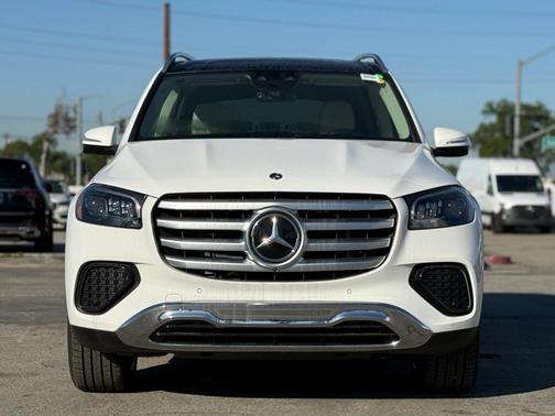 2026 Mercedes-Benz GLS 450 4MATIC