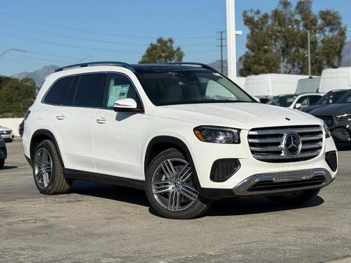2026 Mercedes-Benz GLS 450 4MATIC