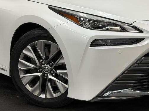 2023 Toyota Mirai XLE