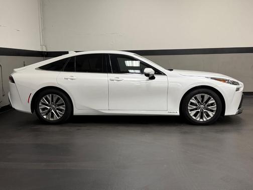 2023 Toyota Mirai XLE