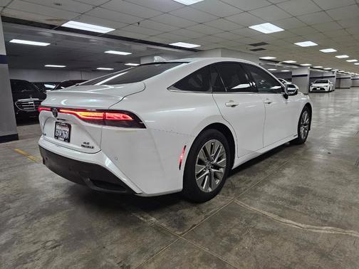 2023 Toyota Mirai XLE