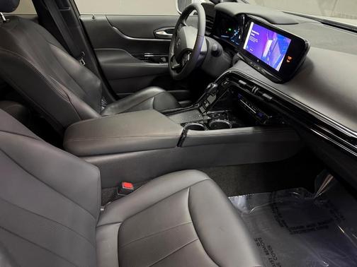 2023 Toyota Mirai XLE